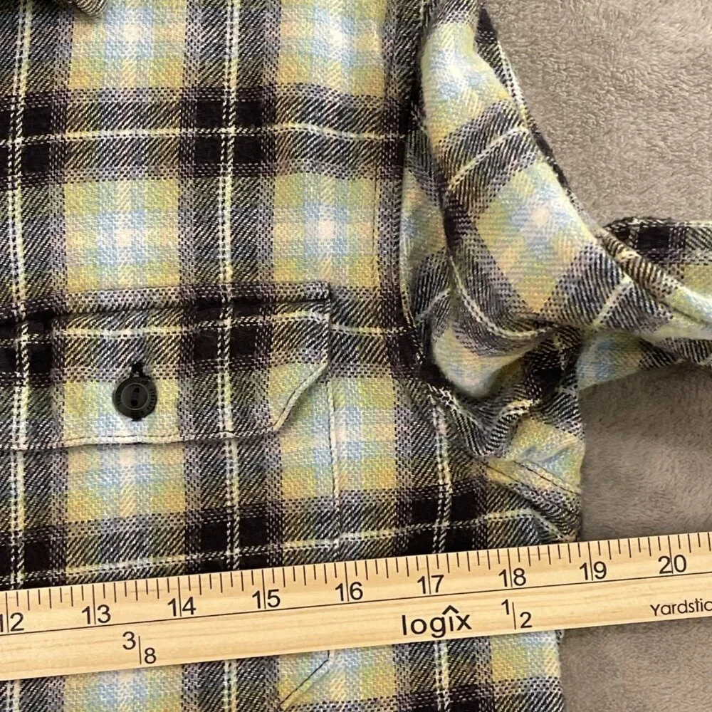 Levis Plaid Relaxed Fit Flannel Long Sleeve Button up Shirt‎ Men’s Sz S Green